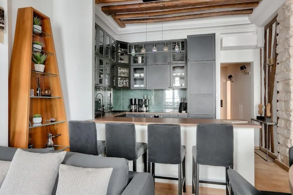 Le Luxe A La Francaise Au Coeur De Paris Apartment France