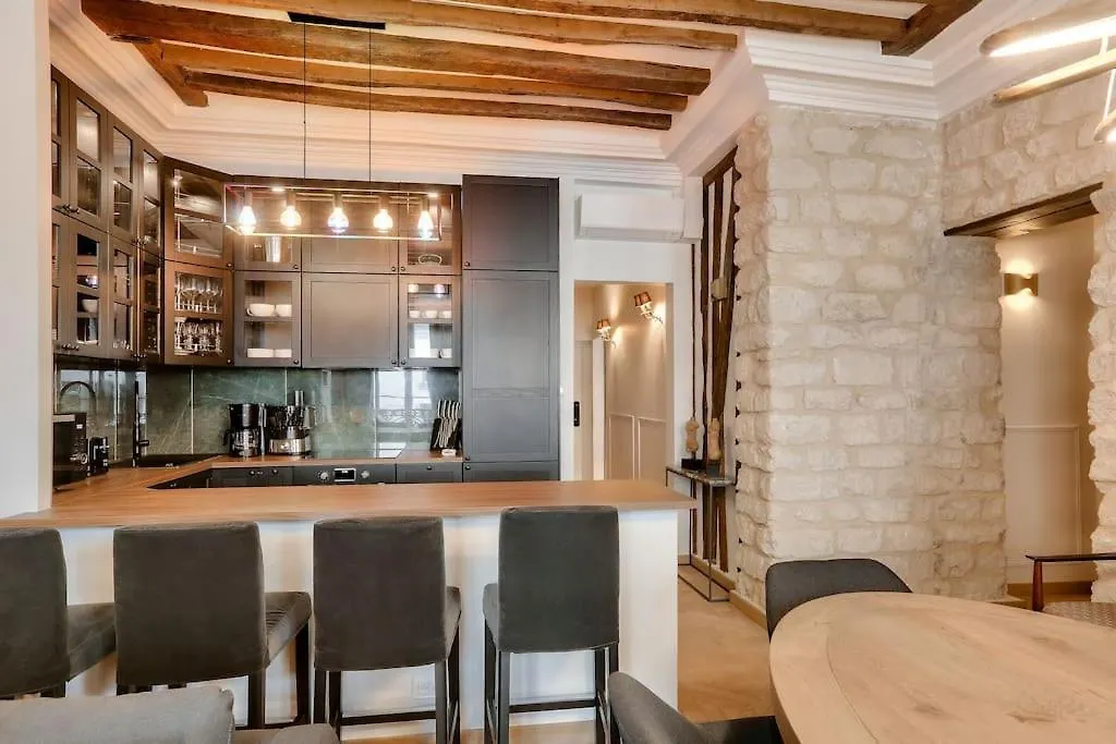 Le Luxe A La Francaise Au Coeur De Paris Apartment